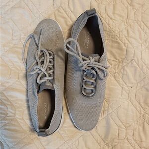 Rockport Women's Light Gray Knit Sneakers